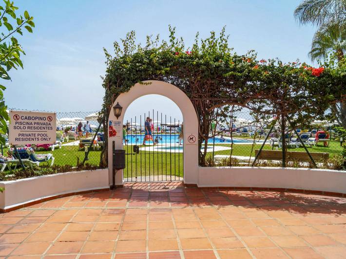 Entire apartment, Cabopino in Playa Cabopino, Marbella