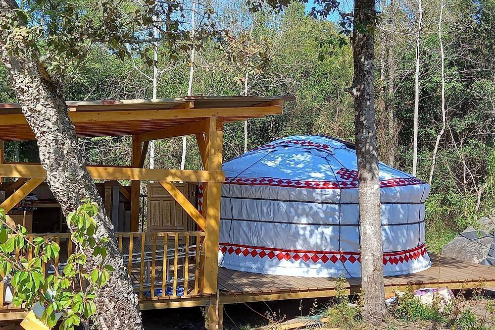 Cottage for 4 People in Carbuccia, Corse-du-Sud