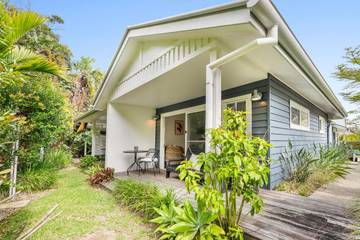 Gîte pour 2 personnes, avec jardin et piscine à Byron Bay