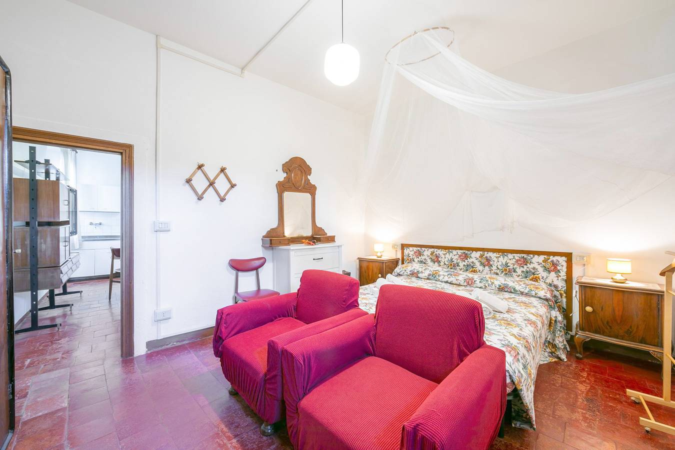 Appartamento intero, Gufo- Flowers -100m  Near Lake in Maderno, Toscolano-Maderno
