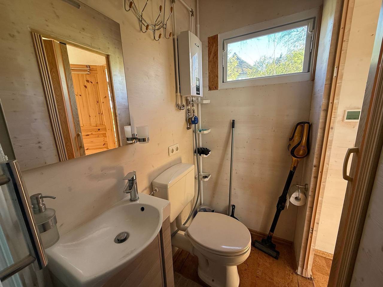 Ganze Ferienwohnung, Tiny House Zeese in Pruchten, Vorpommern