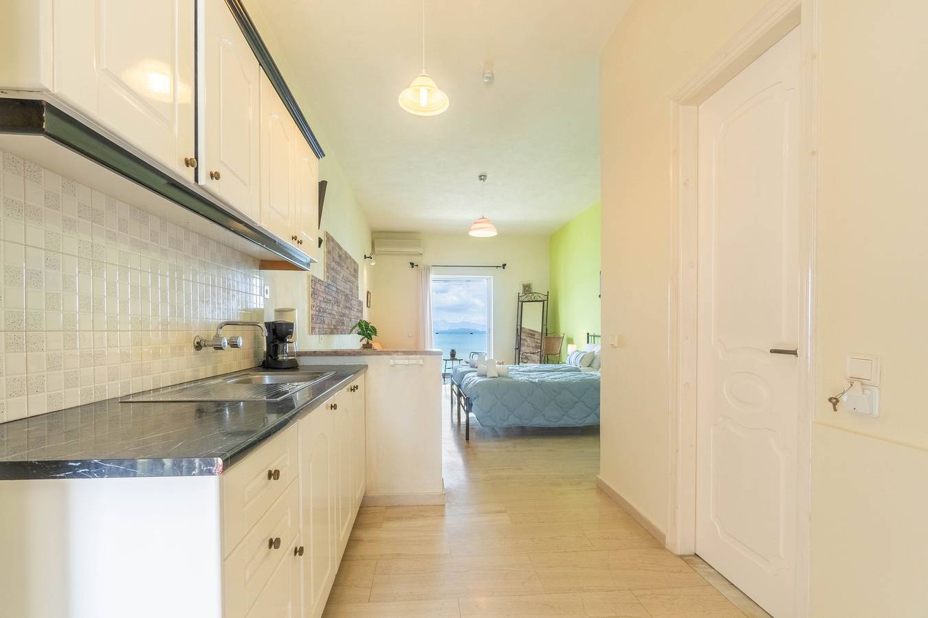 Studio Appartement 'Nikos Seaside 5' met Uitzicht op Zee, Wifi en Airconditioning, foto 11