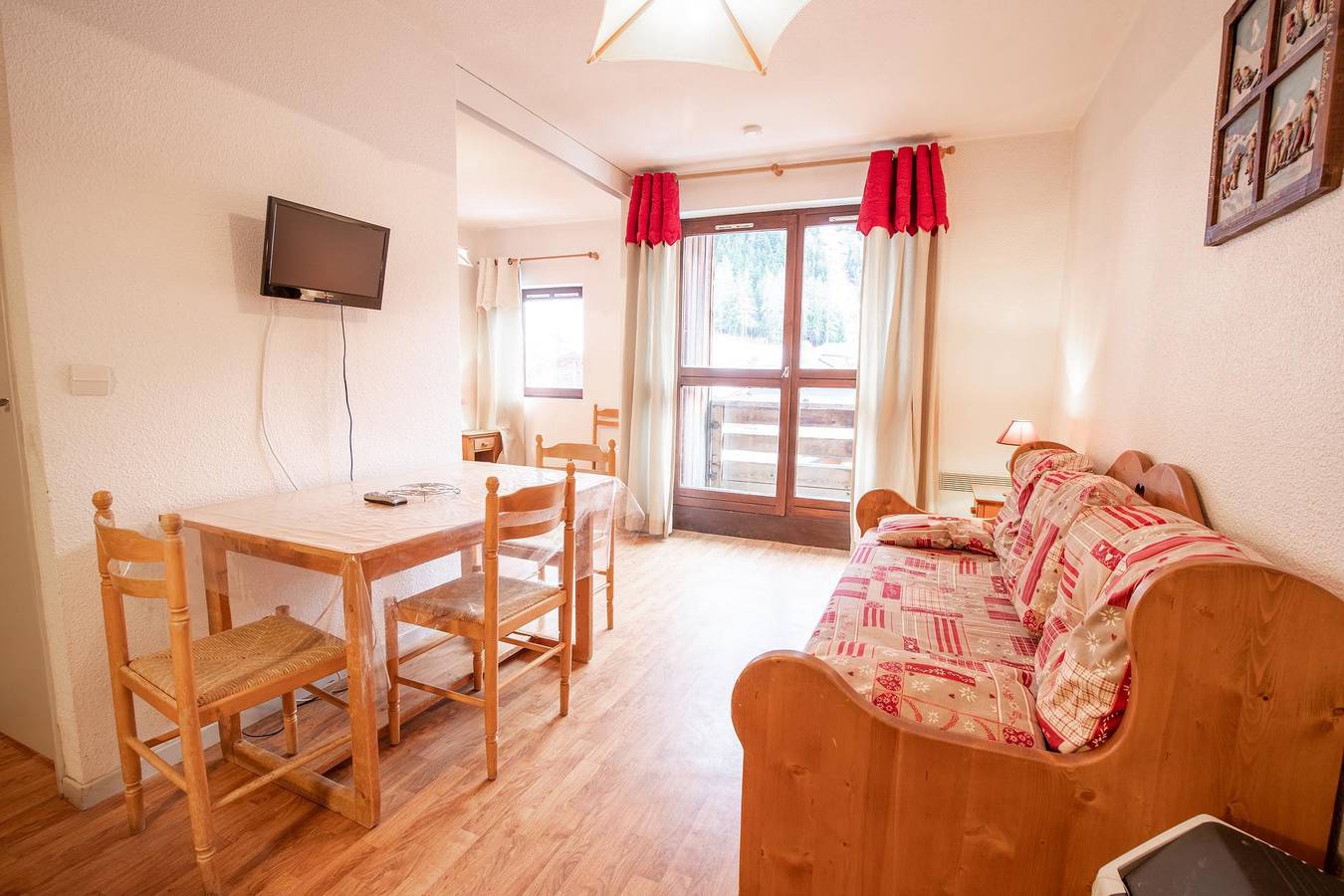 Ganze Wohnung, Résidence les Portes de la Vanoise - 2-Zimmer-Appartment für 4 Personen (Sb100C) in La Norma, Villarodin-Bourget