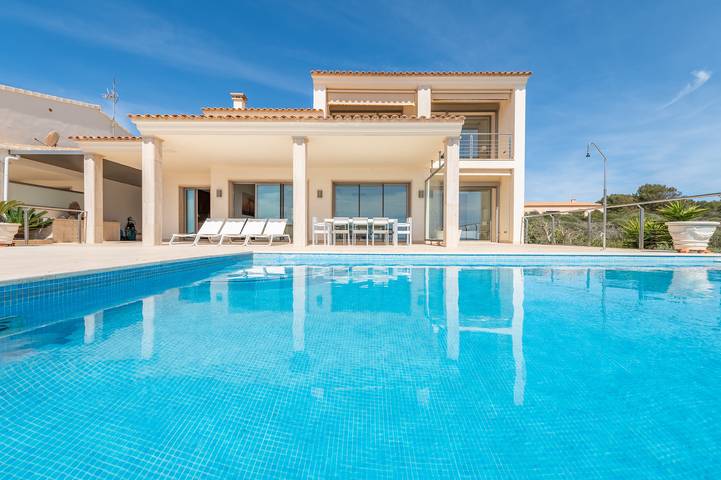 Ferienhaus für 6 Personen, mit Terrasse und Garten in Cala Anguila - 2