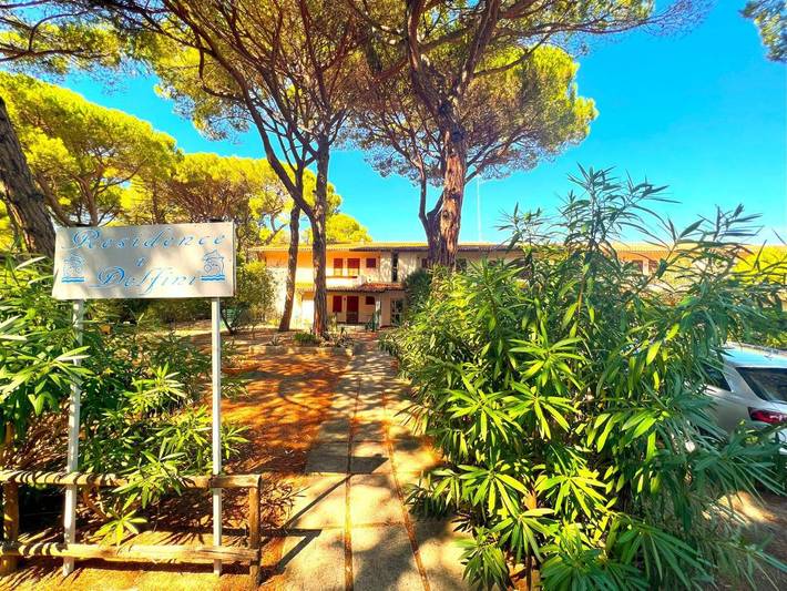 Ferienwohnung für 6 Personen, mit Balkon und Terrasse sowie Garten und Ausblick in Principina A Mare