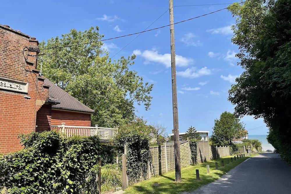 Oldestairs House is a much loved family coastal home built in 1910, located in Kingsdown, a beautifu in Kingsdown, Kent