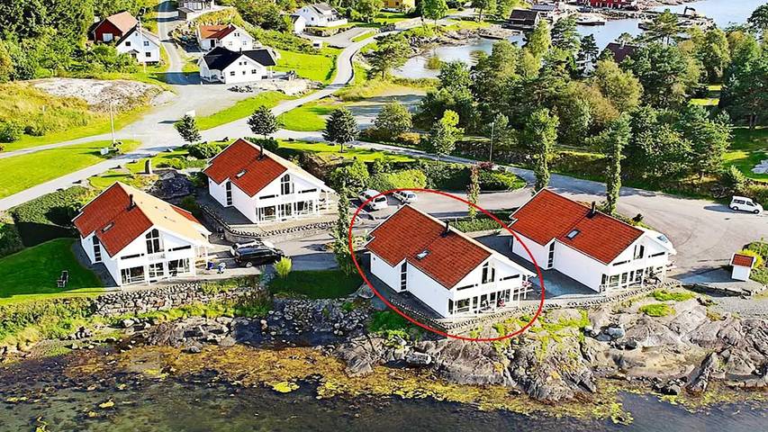Ferienhaus für 13 Personen, mit Terrasse und Whirlpool sowie Sauna und Pool in Rogaland