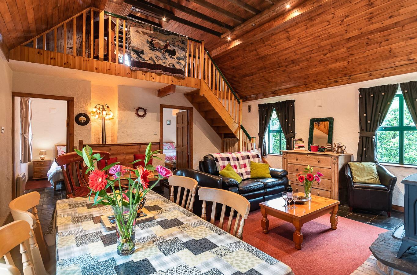 2 bedroomed cottage steps from Kenmare town in Kenmare, County Kerry