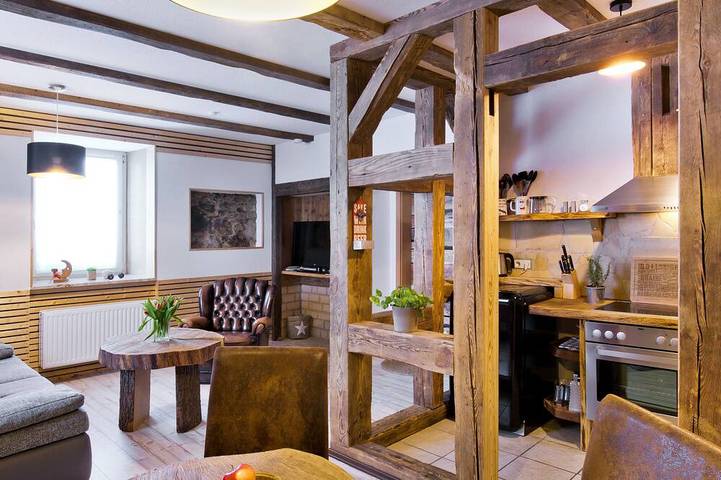 Ferienwohnung für 3 Personen, mit Garten und Sauna in Oybin