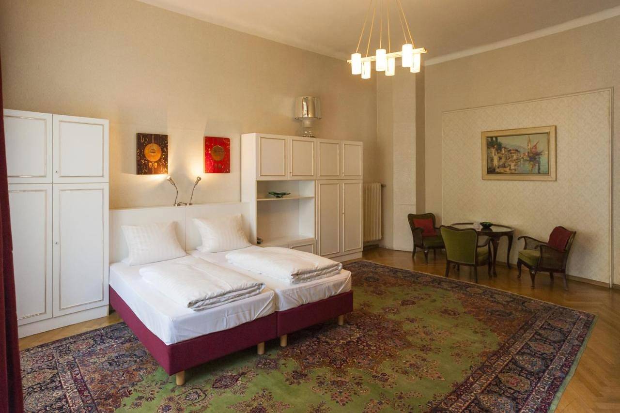 Hotel am Berg in Frankfurt, Hessen do Sul