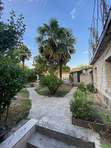 Maison d’hôte pour 2 personnes, avec terrasse ainsi que piscine et jardin dans Île de France - 2
