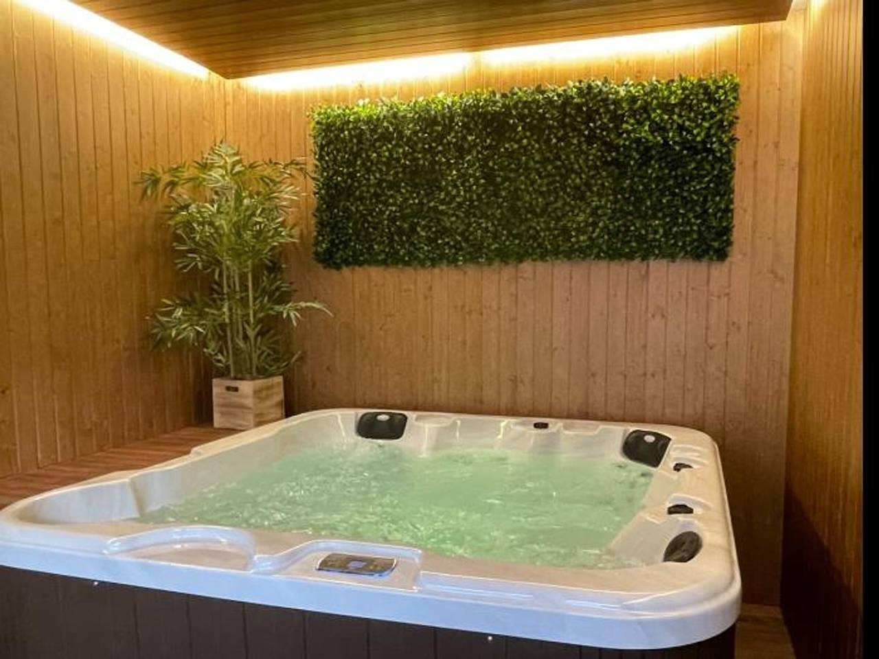 Gehele studio, Porto Náutico Spa 8 | Loft Studio in Cedofeita, Porto