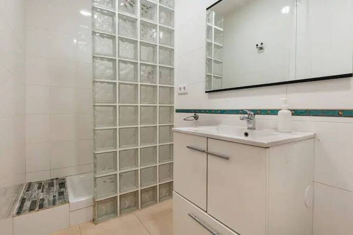 Apartamento entero, Gracia Fontana, 2 dormitorios, Barcelona in Centro Barcelona, Barcelona