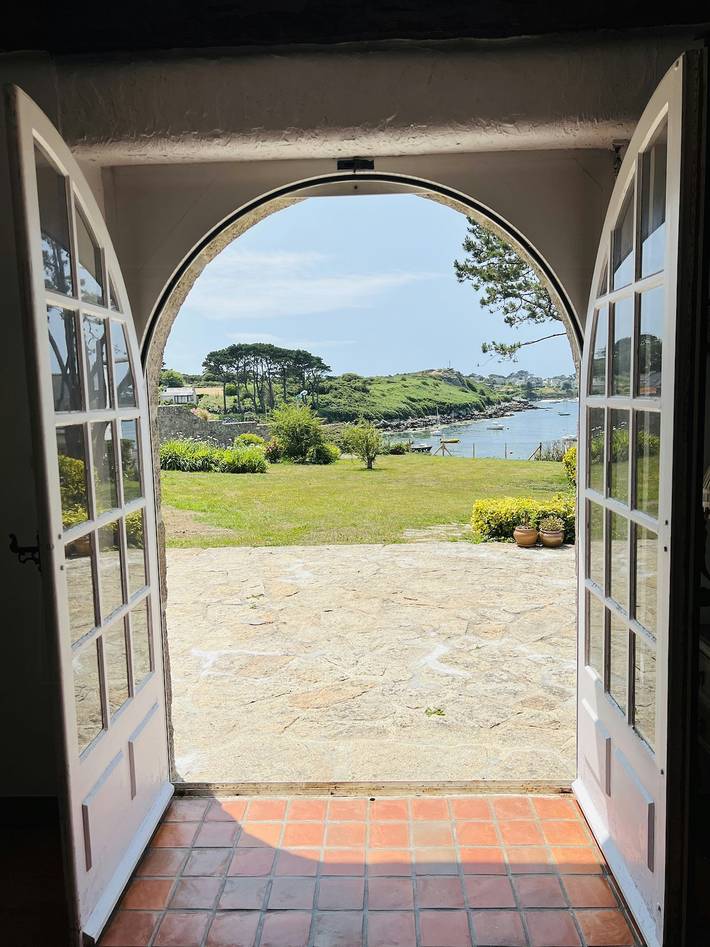 Location de vacances pour 5 personnes, avec jardin ainsi que sauna et terrasse, animaux acceptés dans Portsall - 3