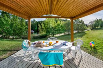 Maison de campagne pour 4 personnes, avec piscine et terrasse à Fleurance