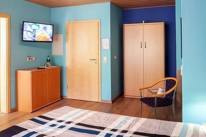 Ferienwohnung für 3 Personen, mit Garten in Rock am Ring - 4