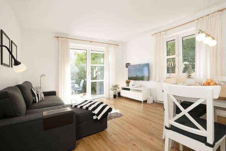 Ferienwohnung für 2 Personen, mit Garten und Terrasse, kinderfreundlich in Timmendorfer Strand