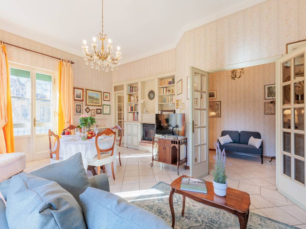 Appartamento intero, Semplice appartamento con 3 camere da letto in Lucca, Provincia di Lucca