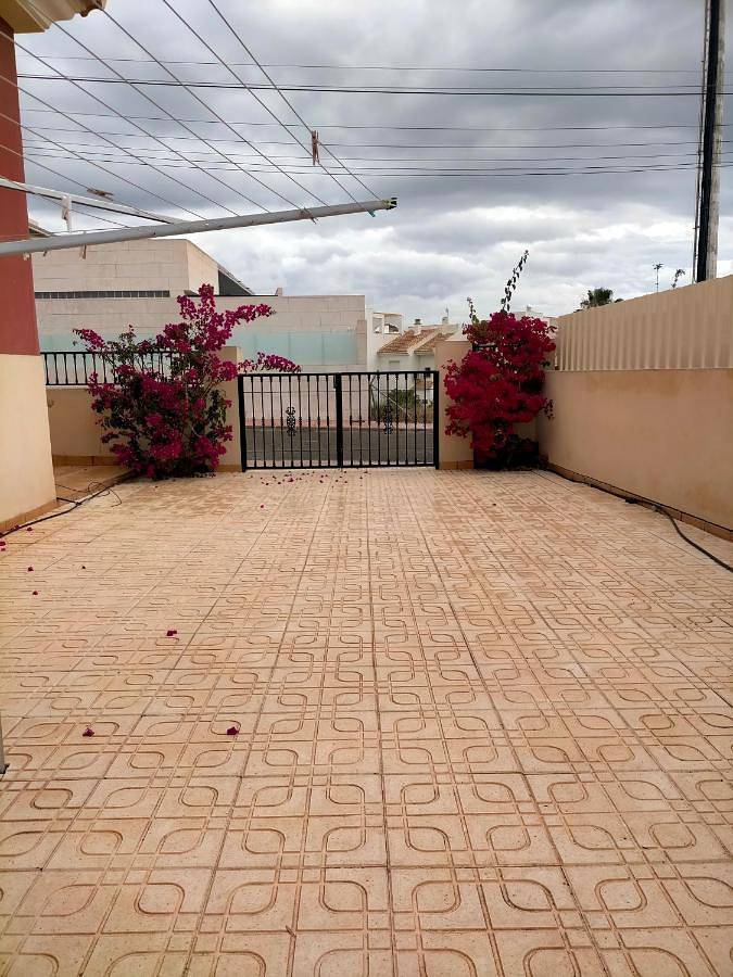 Location de vacances pour 10 personnes, avec vue ainsi que terrasse et piscine, animaux acceptés dans Bolnuevo - 3