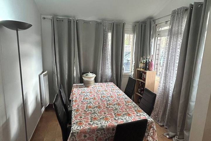 Chalet pour 8 personnes à Athis-Mons