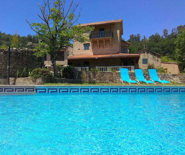 Casa de vacaciones para 10 personas, con Balcón y Piscina en Mondariz