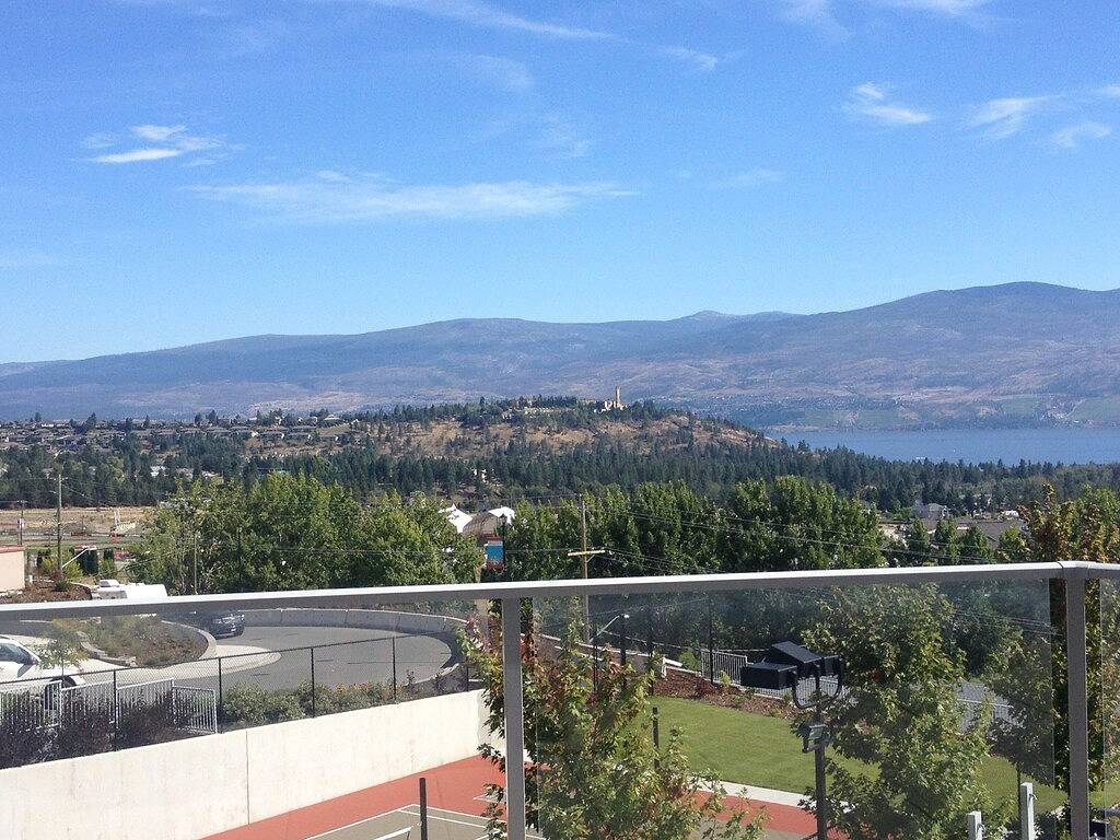 Ganze Wohnung, Resort-Stil Lake View Property in Crystal Mountain