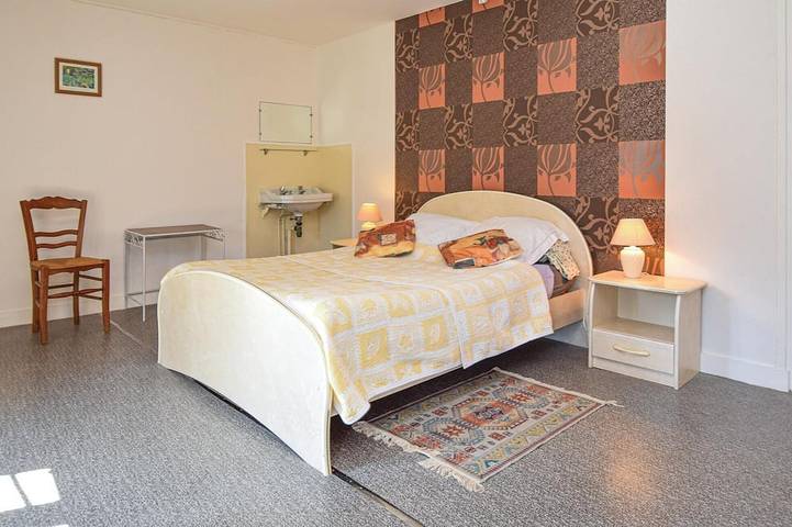 Location de vacances pour 6 personnes, avec jardin, animaux acceptés à Lonlay-l'Abbaye - 3