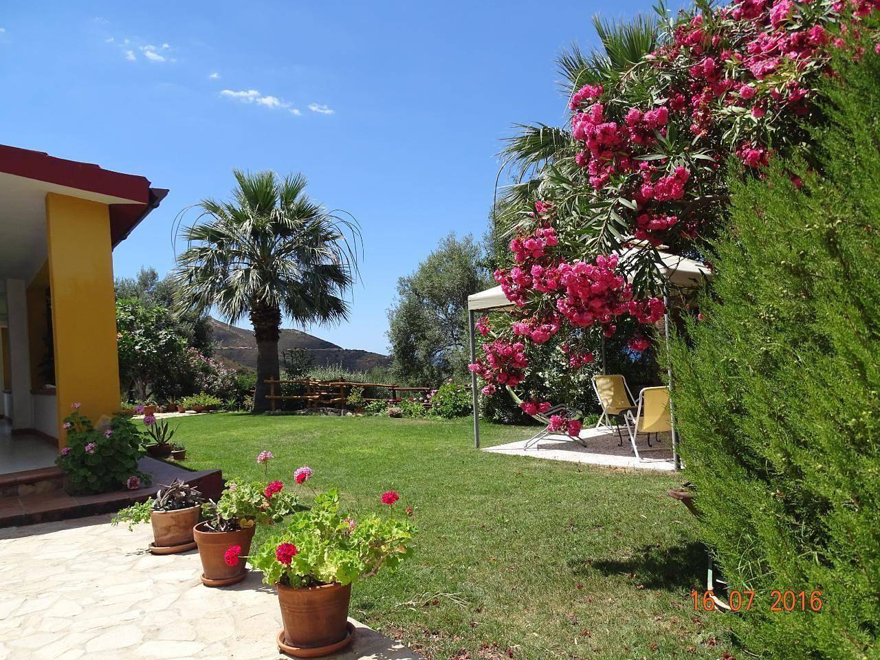 Cosy holiday home with great sea views in Solanas, Comune di Sìnnia