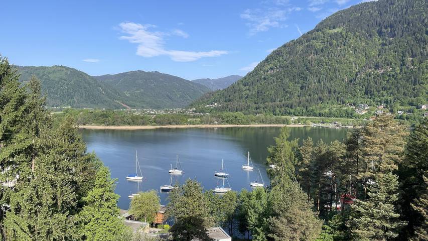 Apartamento de vacaciones para 6 personas, con vistas al lago además de jardín y vistas, Familias con niños - 1