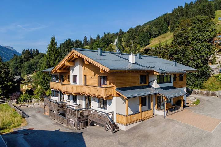 Hütte für 9 Personen, mit Terrasse in Hinterglemm