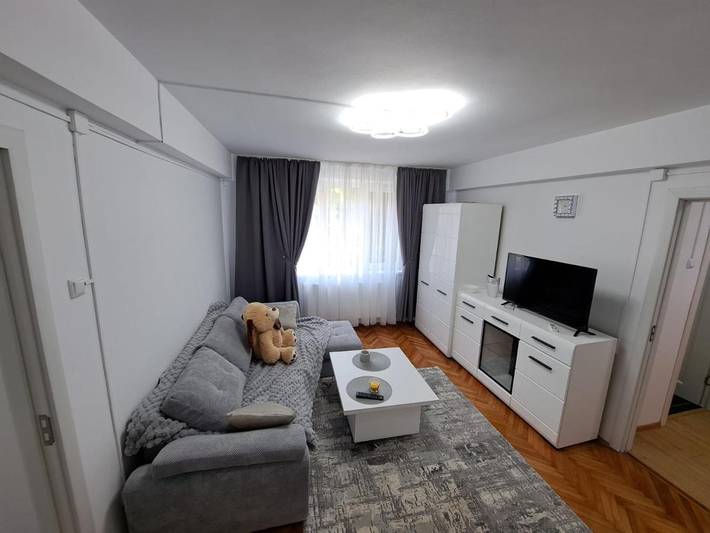 Appartement de vacances pour 5 personnes, avec jardin ainsi que vue et terrasse, animaux acceptés
