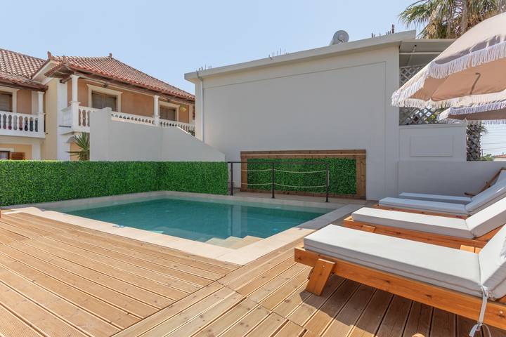 Appartamento intero, Appartamento 'Bel Momento - Family Room' con vista mare, Wi-Fi e aria condizionata in Alykanas, Alykes