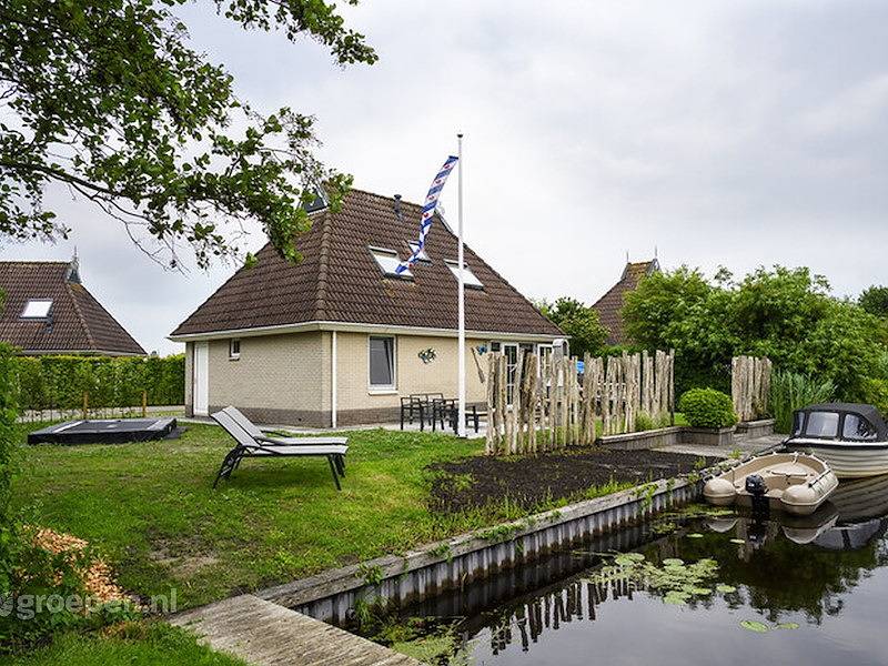 Holiday home Eernewoude in Earnewâld, National Park De Alde Feanen