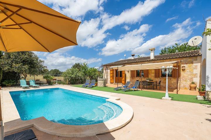 Ferienhaus für 4 Personen, mit Garten