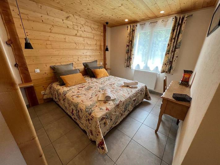 Location de vacances pour 8 personnes, avec jacuzzi et jardin, adapté aux familles à Saint-Jean-Saint-Nicolas - 3