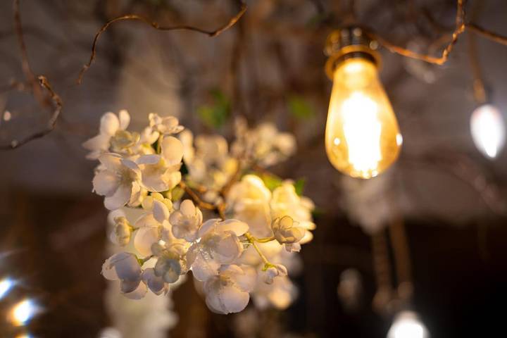 Location de vacances pour 5 personnes, avec vue ainsi que jardin et piscine, adapté aux familles à Céron - 4