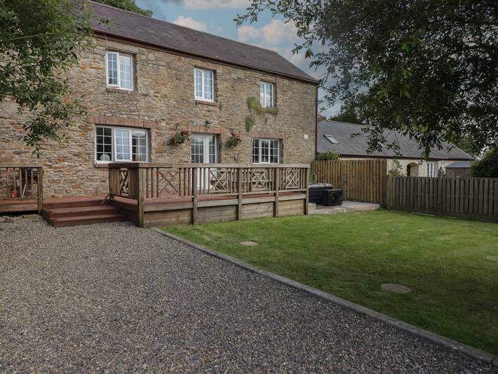 Holiday home for 6 people, with garden, with pets in Pembrokeshire