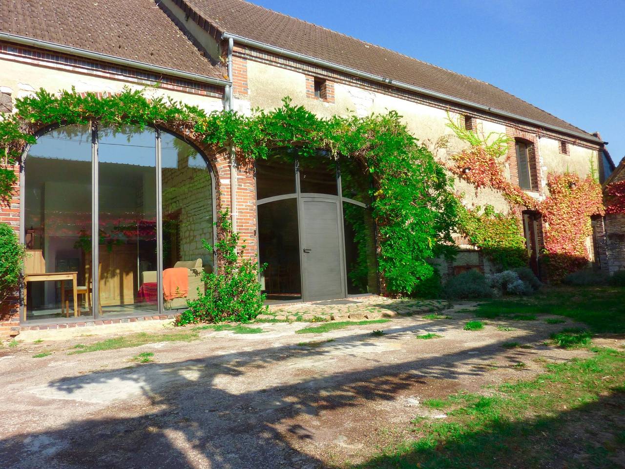 The Green Guest House in Montholon, Région d'Auxerre