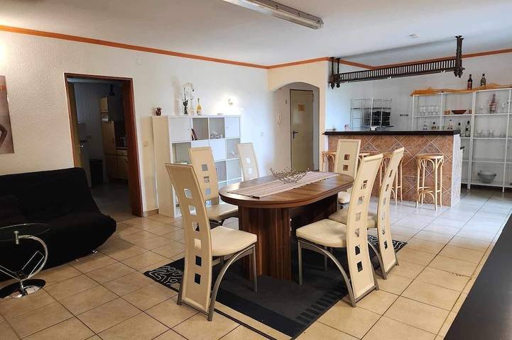 Ferienwohnung für 7 Personen, mit Garten, mit Haustier in Schillingsfürst