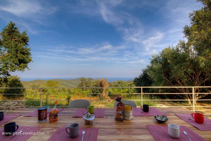 Gîte pour 4 personnes, avec Terrasse à Sisco - 2
