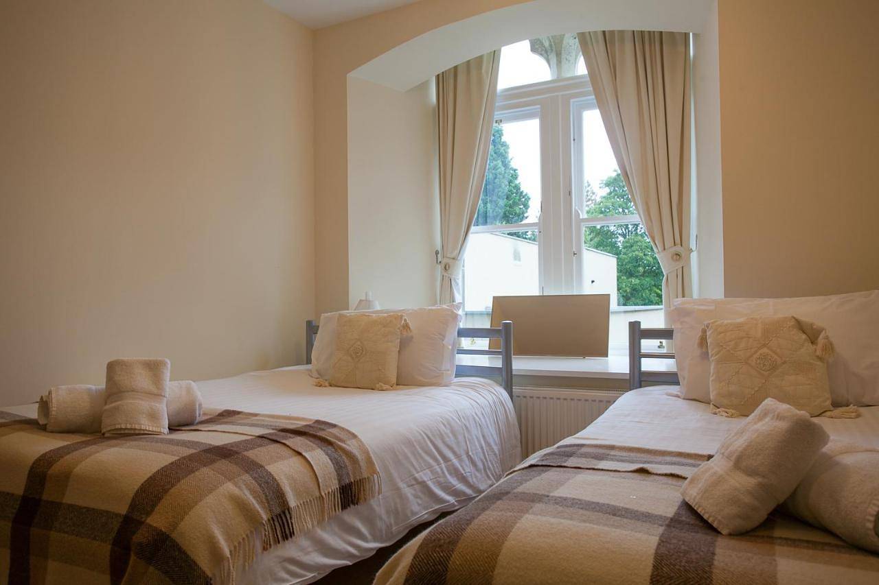 Entire apartment, Old School Apartments Highland Club in Fort Augustus, Highlands