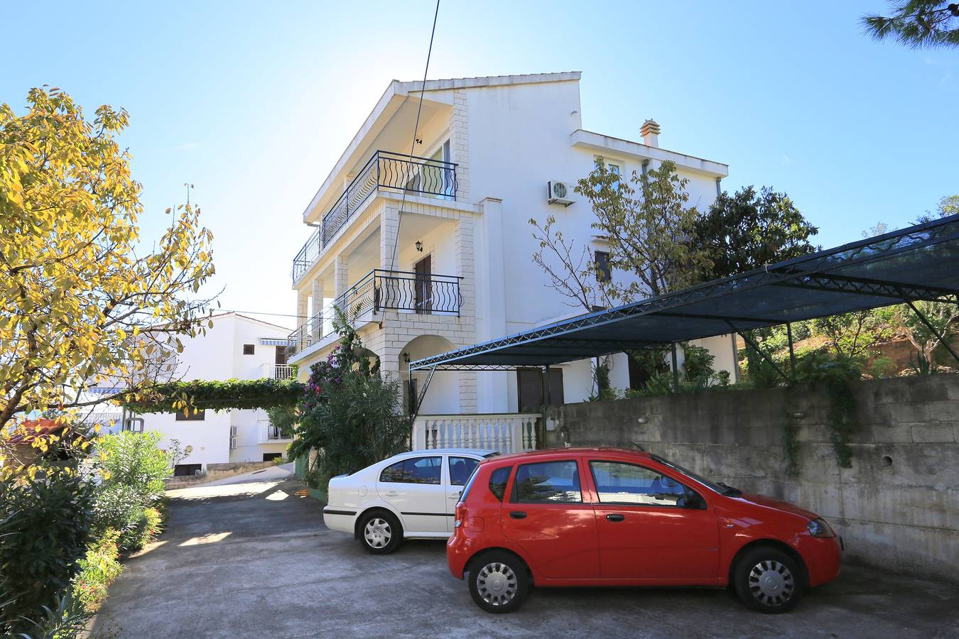 Ganze Wohnung, 1-Zimmer-Ferienwohnung mit Terrasse und Meerblick Slatine, Ciovo A-9433-d in Ciovo