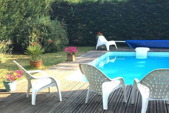 Appartement de vacances pour 4 personnes, avec jardin et piscine à Dax