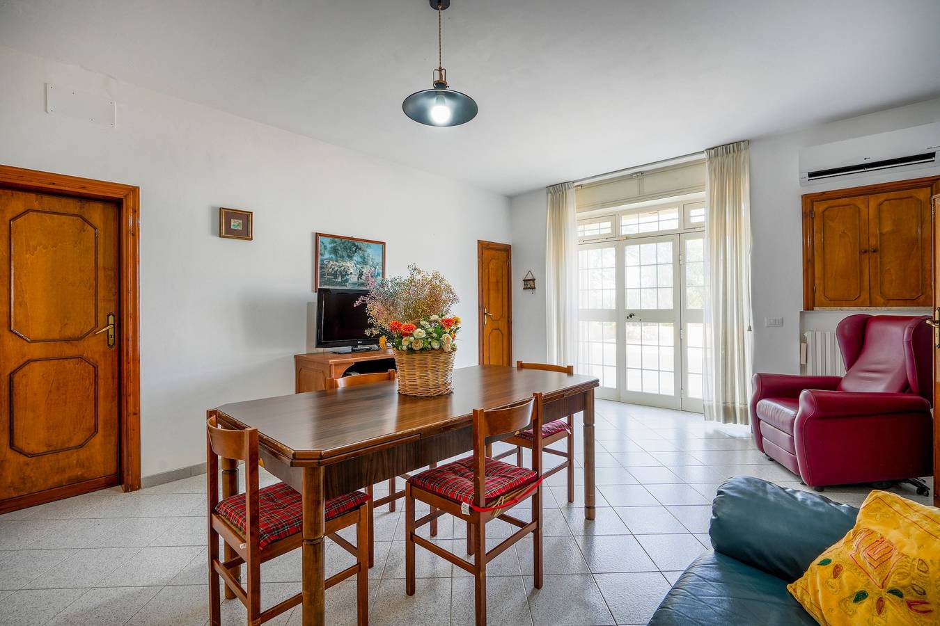 Ferienhaus 'Casale Mba Graziudd' mit privatem Garten, Wlan und Klimaanlage in Sant'Antonio D'ascula, Monopoli