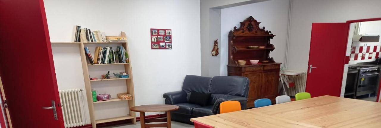 Chalet pour 24 personnes, avec jardin à Cauterets - 2