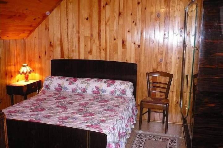 Location de vacances pour 6 personnes, avec terrasse et jardin à Verrières-en-Forez - 3