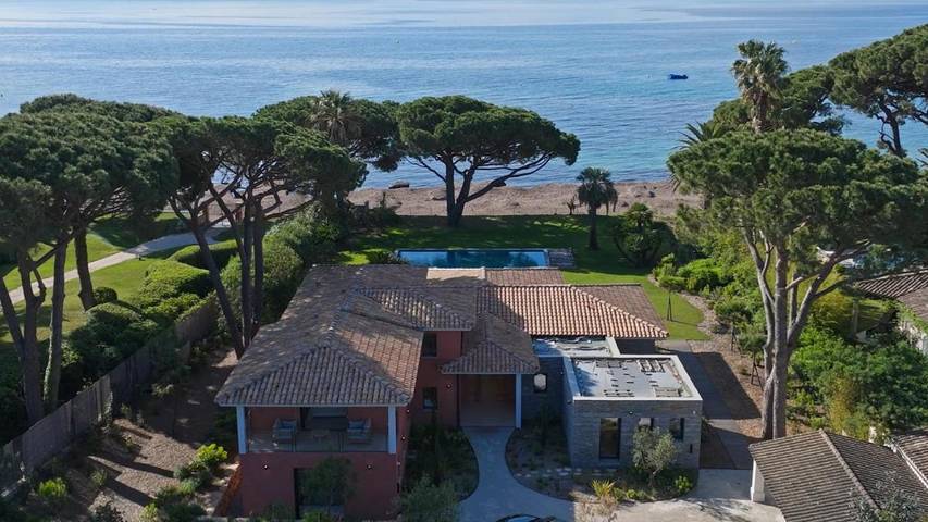 Villa pour 12 personnes, avec jacuzzi ainsi que jardin et piscine à Ramatuelle - 3
