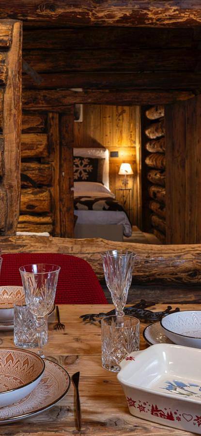 Gîte pour 6 personnes, avec vue et balcon dans Antagnod