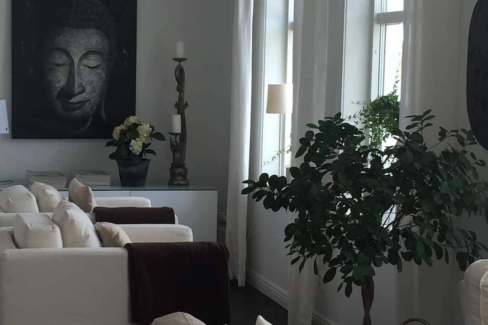 Meerseite Villa mit eigenem Strand in Vaxholm, Stockholmer Schärengarten