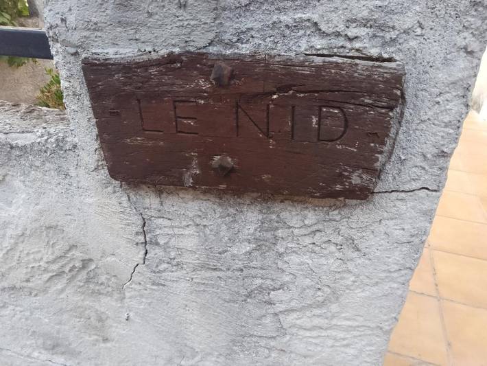 Location de vacances pour 5 personnes, avec vue et terrasse, animaux acceptés à Montmeyan - 2